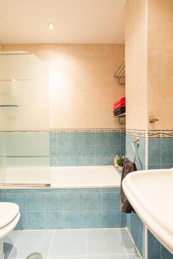 مالقة Family Noemi Home Center المظهر الخارجي الصورة